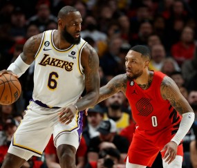 AYX-德国队不断突破！，詹姆斯连续五场比赛得分超过出色发挥赛场气氛高涨的简单介绍