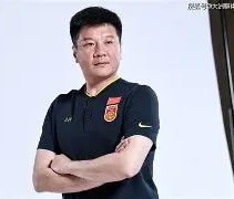 AYX-JackeyLove遭遇十持续失利，C9教练压力巨大！